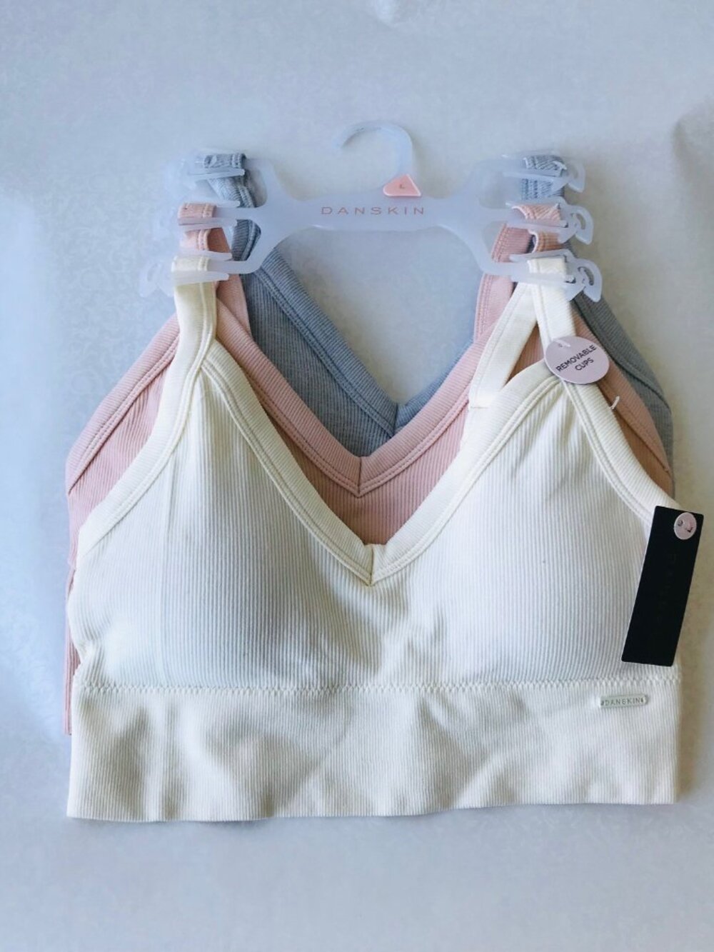 Danskin  Intimates  All day Comfort BRAS, Removable Pads,  3-set ,Size  : L